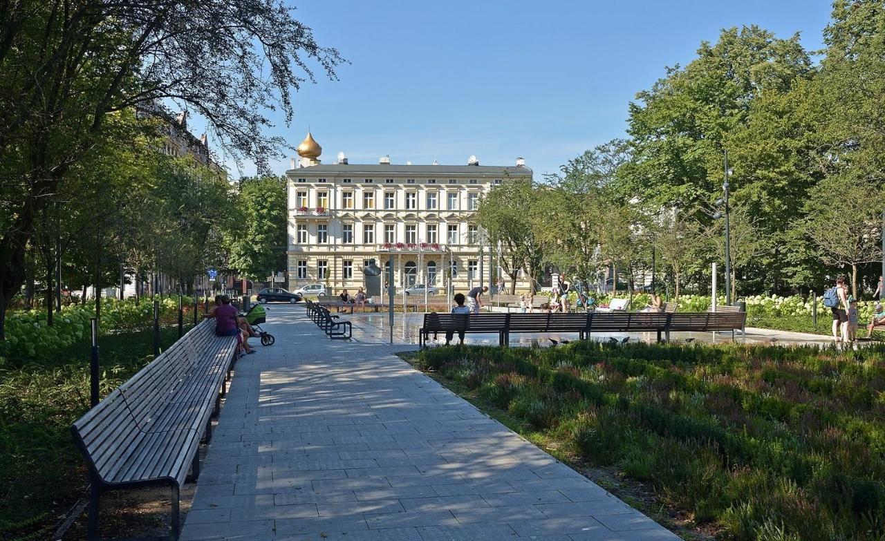 Lumina Apart Near Moniuszko Park Lodz Apartment Exterior photo