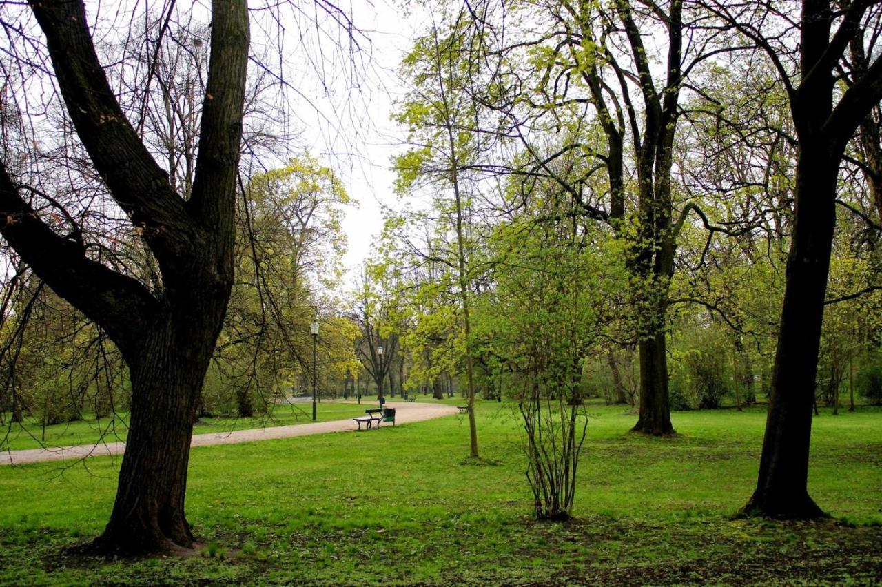 Lumina Apart Near Moniuszko Park Lodz Apartment Exterior photo